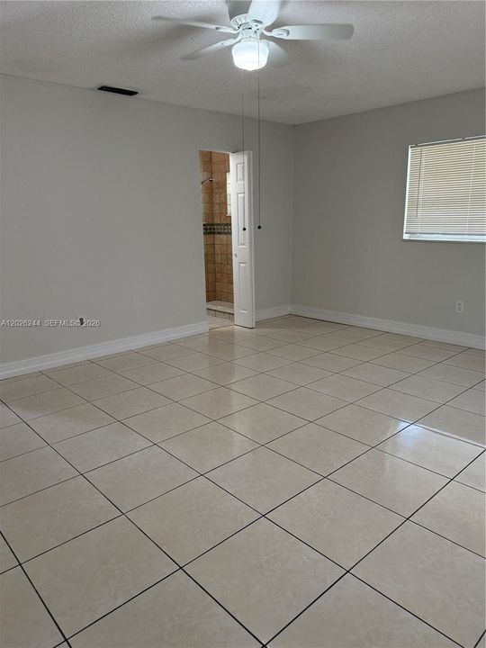 En Renta: $3,200 (2 camas, 2 baños, 1318 Pies cuadrados)