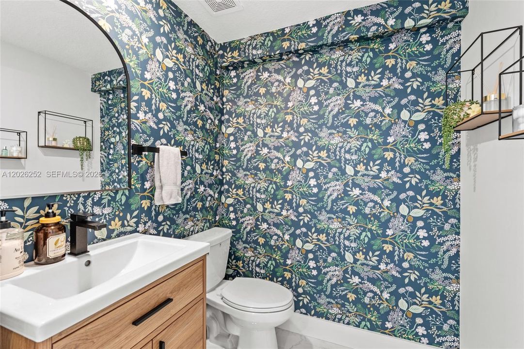 For Sale: $579,900 (4 beds, 2 baths, 1773 Square Feet)