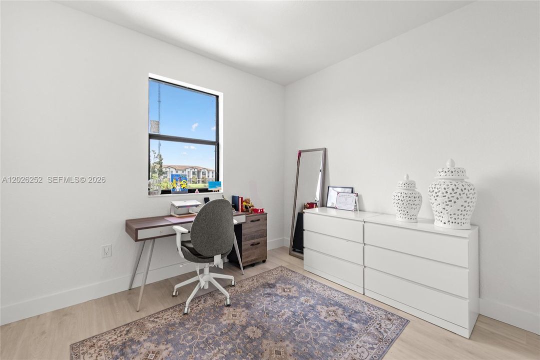 For Sale: $579,900 (4 beds, 2 baths, 1773 Square Feet)