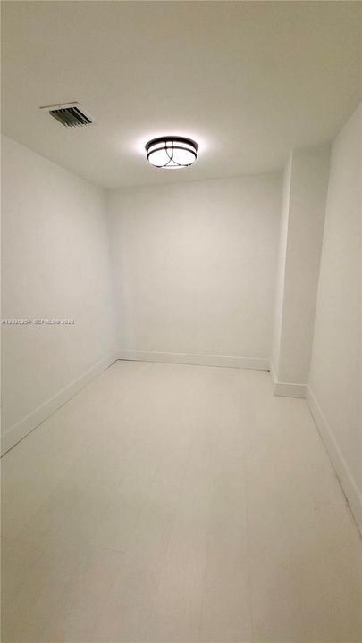 For Sale: $610,000 (1 beds, 2 baths, 1560 Square Feet)