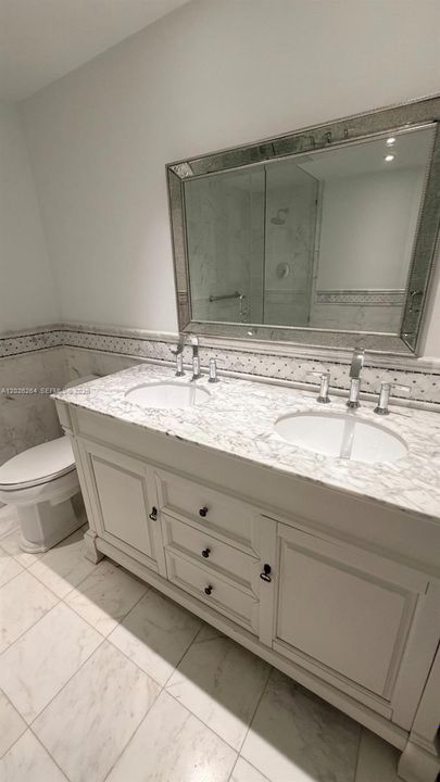 For Sale: $610,000 (1 beds, 2 baths, 1560 Square Feet)
