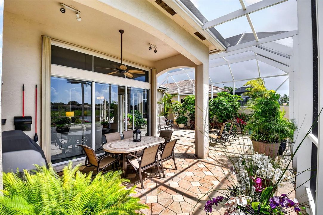 covered and screened patio
