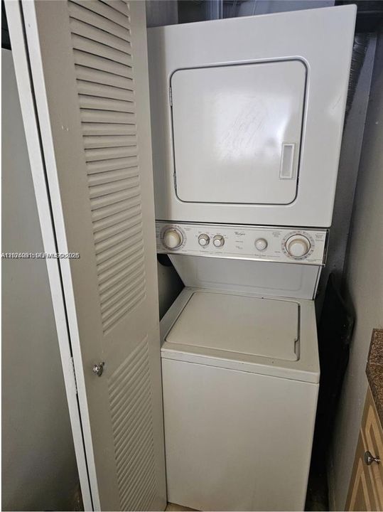 En Venta: $250,000 (1 camas, 1 baños, 635 Pies cuadrados)