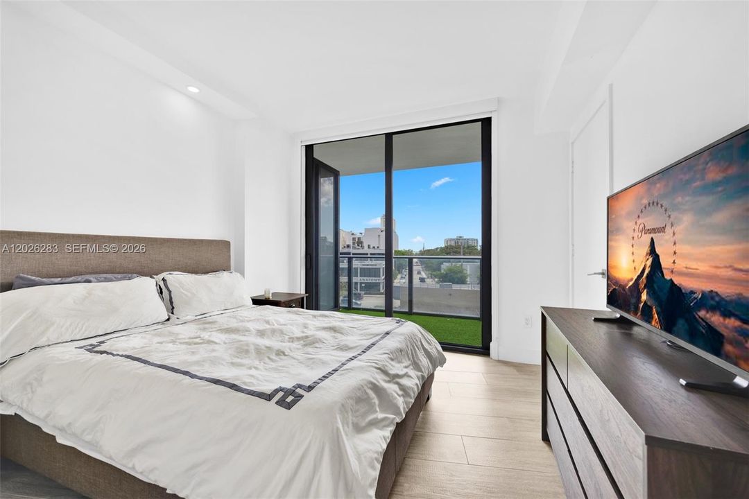 En Venta: $850,000 (2 camas, 2 baños, 1095 Pies cuadrados)