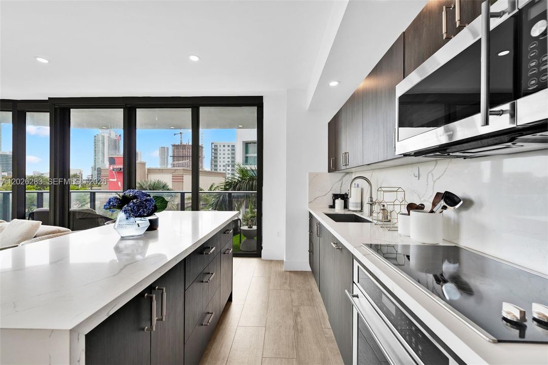 En Venta: $850,000 (2 camas, 2 baños, 1095 Pies cuadrados)