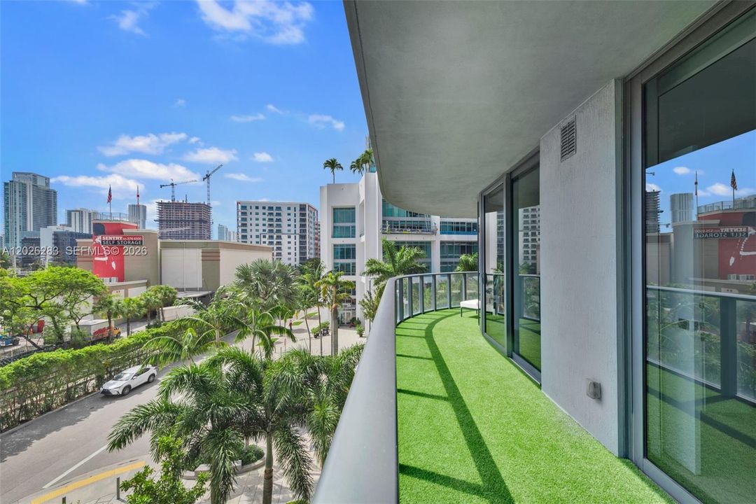 En Venta: $850,000 (2 camas, 2 baños, 1095 Pies cuadrados)