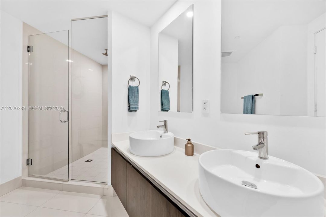 En Venta: $850,000 (2 camas, 2 baños, 1095 Pies cuadrados)