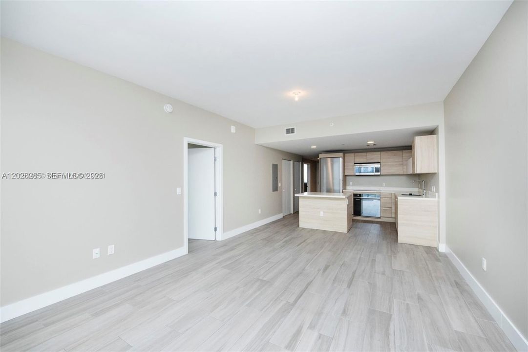 For Rent: $4,000 (2 beds, 2 baths, 1107 Square Feet)