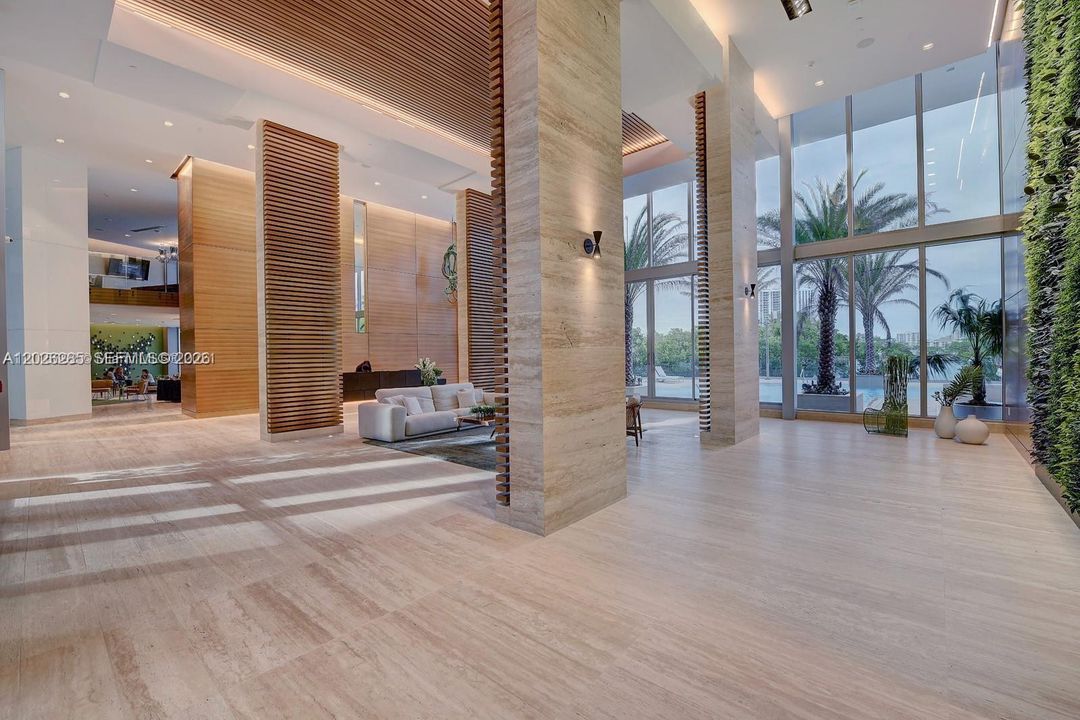 For Rent: $4,000 (2 beds, 2 baths, 1107 Square Feet)