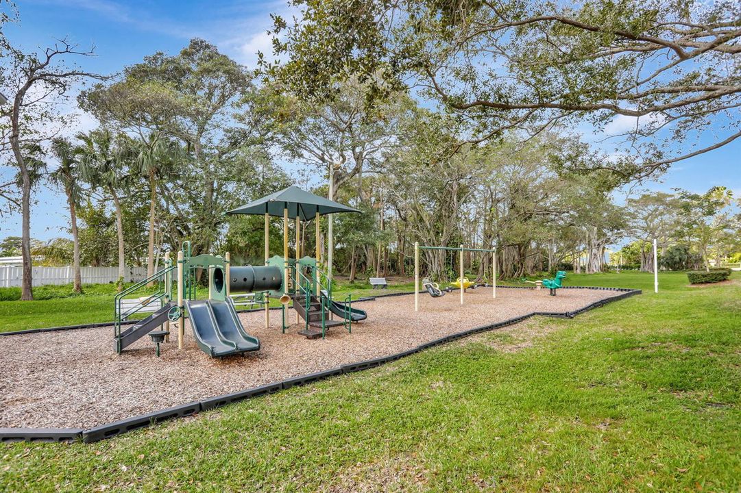 62-web-or-mls-52-web-or-mls-001L4951