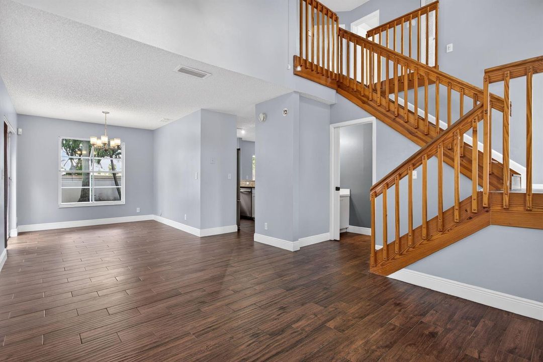 6-web-or-mls-3083-7270