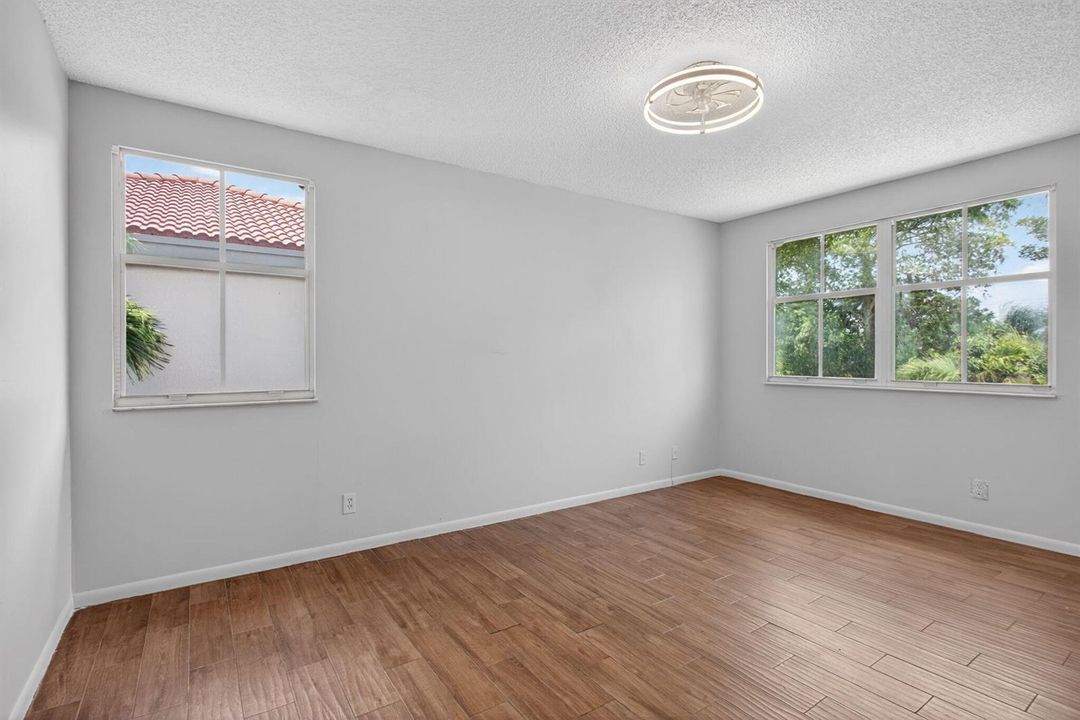 29-web-or-mls-3083-7384