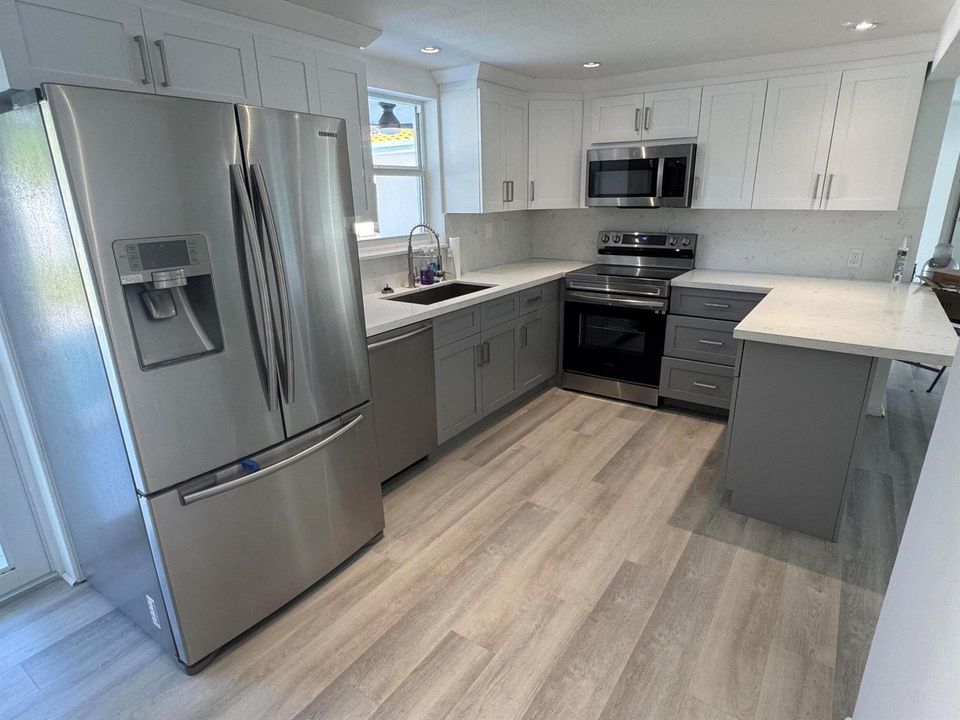 28-sw-9th-ave-boca-pool-addison-mizner
