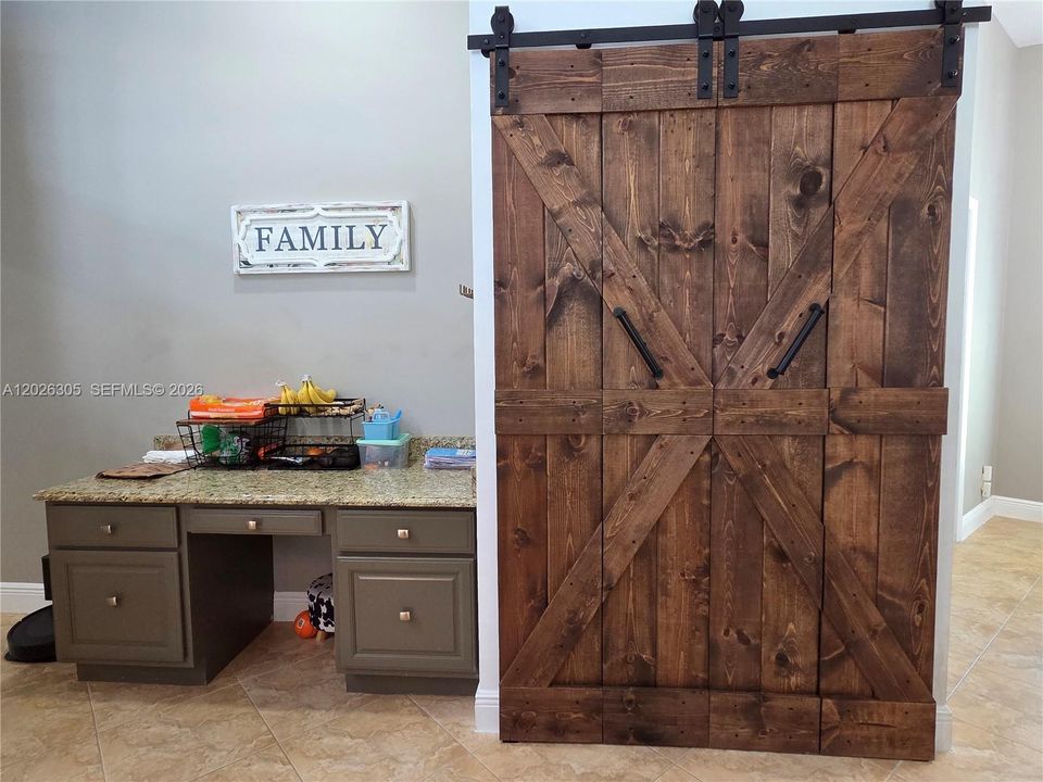 For Rent: $5,700 (4 beds, 2 baths, 2107 Square Feet)
