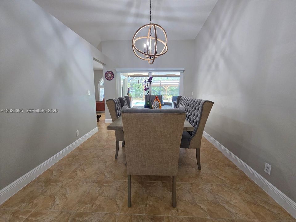 For Rent: $5,700 (4 beds, 2 baths, 2107 Square Feet)