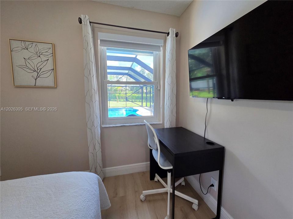 For Rent: $5,700 (4 beds, 2 baths, 2107 Square Feet)