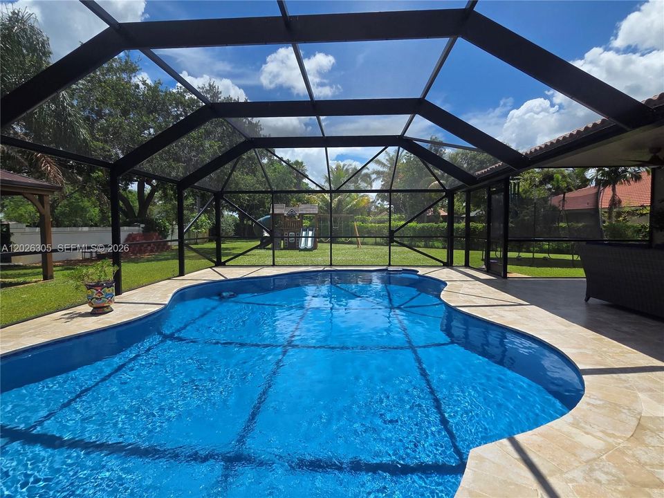 For Rent: $5,700 (4 beds, 2 baths, 2107 Square Feet)