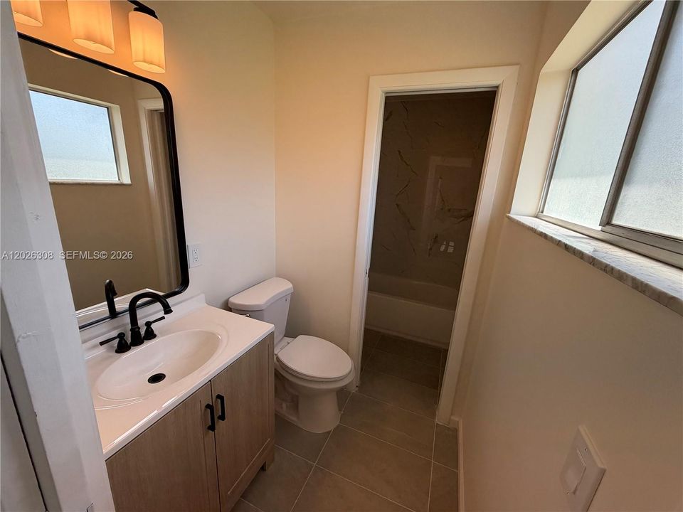 For Sale: $299,000 (4 beds, 1 baths, 1547 Square Feet)
