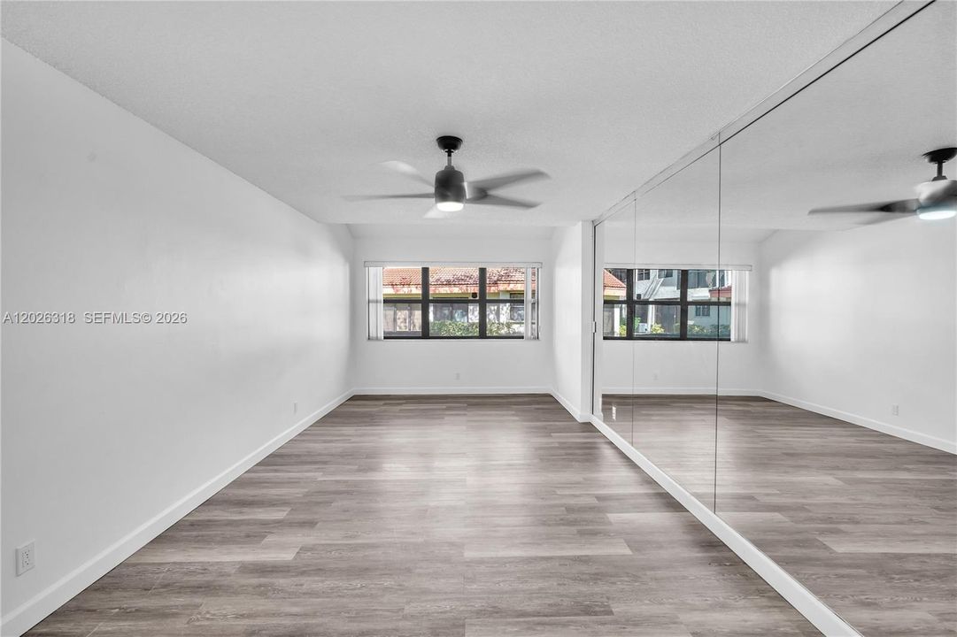 For Rent: $2,950 (2 beds, 2 baths, 1238 Square Feet)