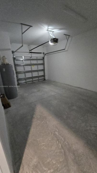En Renta: $2,950 (3 camas, 2 baños, 1690 Pies cuadrados)