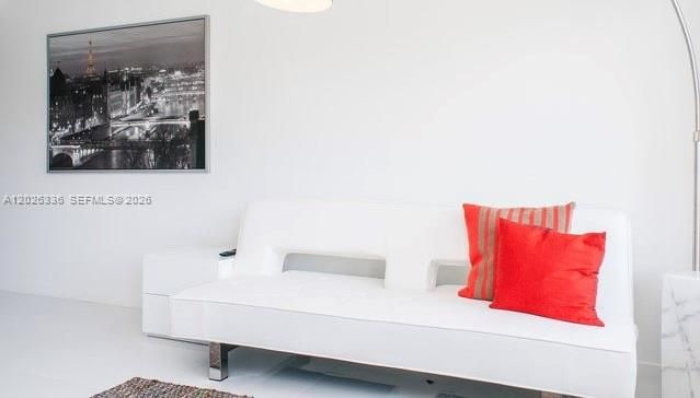 For Rent: $2,000 (1 beds, 1 baths, 410 Square Feet)