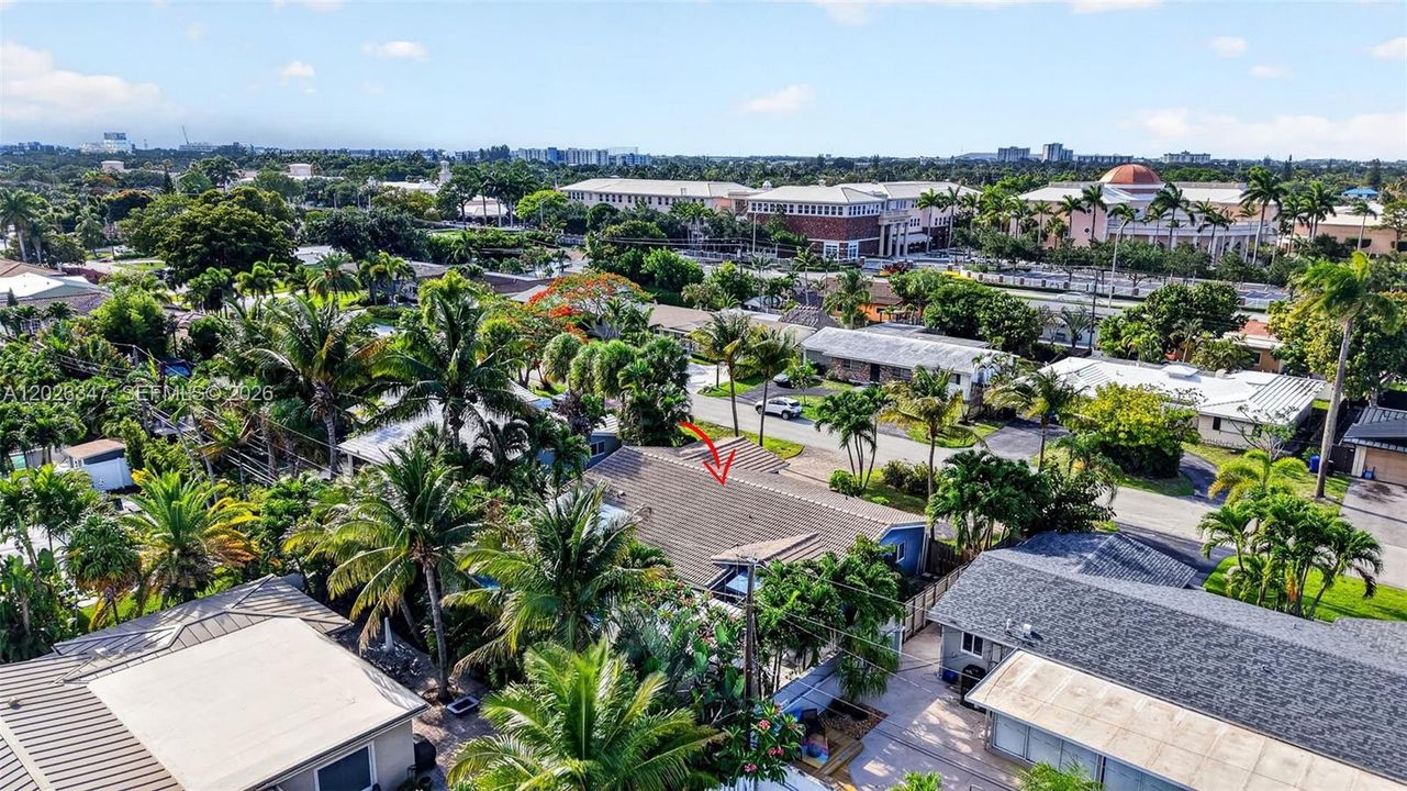 For Sale: $625,000 (2 beds, 2 baths, 1547 Square Feet)