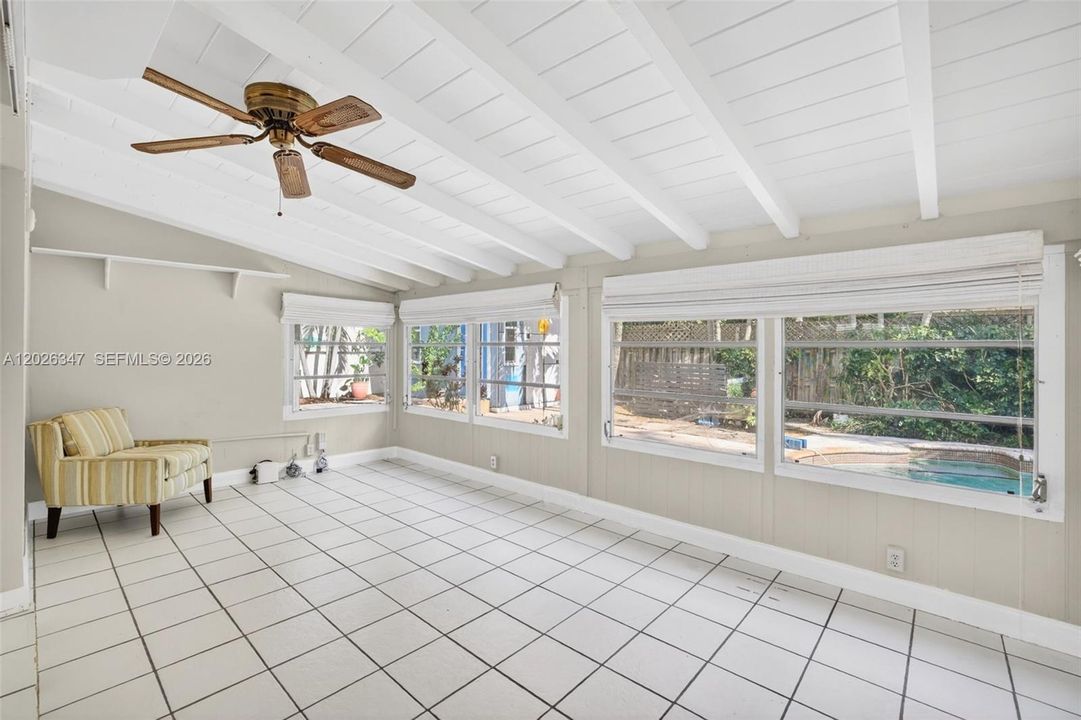 For Sale: $625,000 (2 beds, 2 baths, 1547 Square Feet)