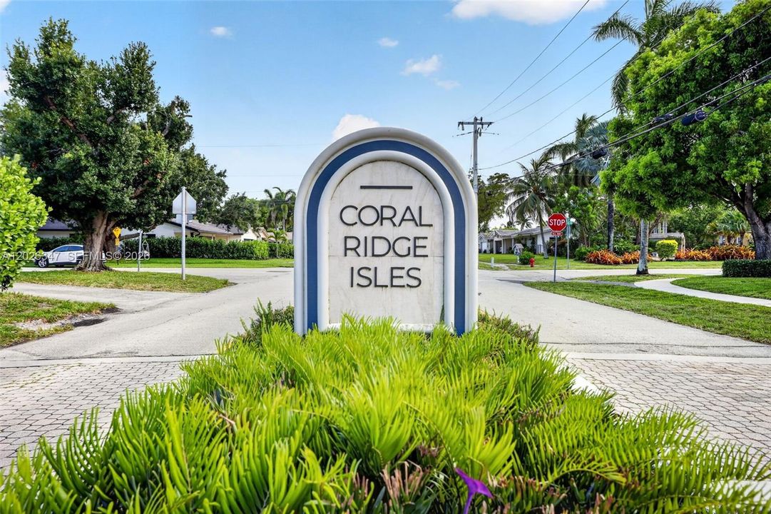 For Sale: $625,000 (2 beds, 2 baths, 1547 Square Feet)