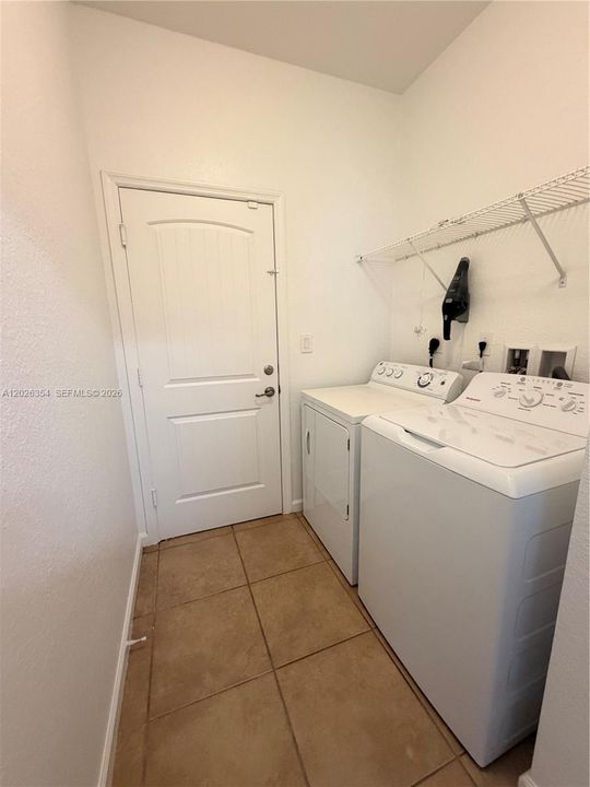 В аренду: $3,495 (4 спален, 3 ванн, 2171 Квадратных фут)