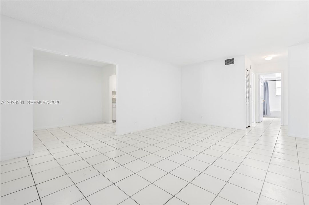 En Renta: $1,600 (1 camas, 1 baños, 768 Pies cuadrados)