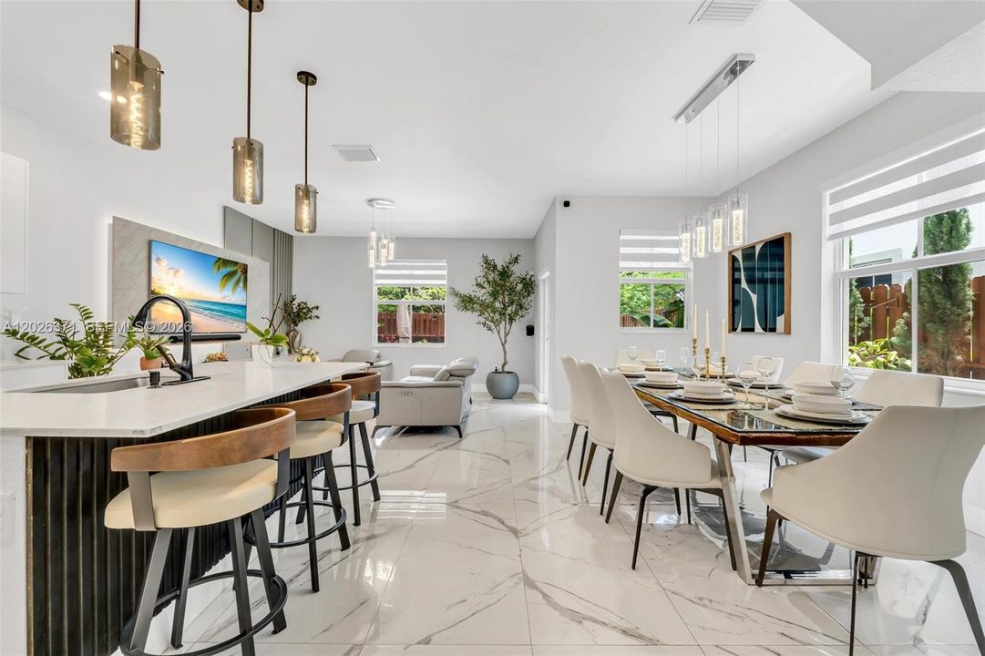For Rent: $4,750 (3 beds, 2 baths, 1624 Square Feet)