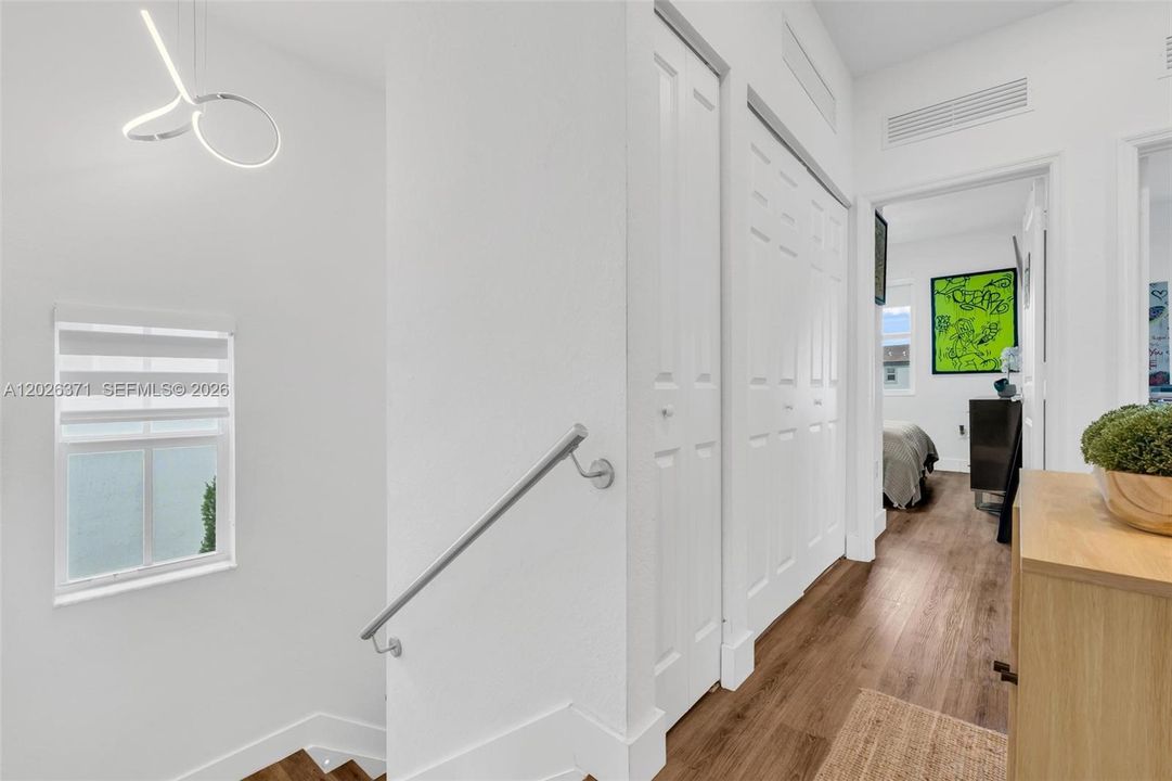 For Rent: $4,750 (3 beds, 2 baths, 1624 Square Feet)