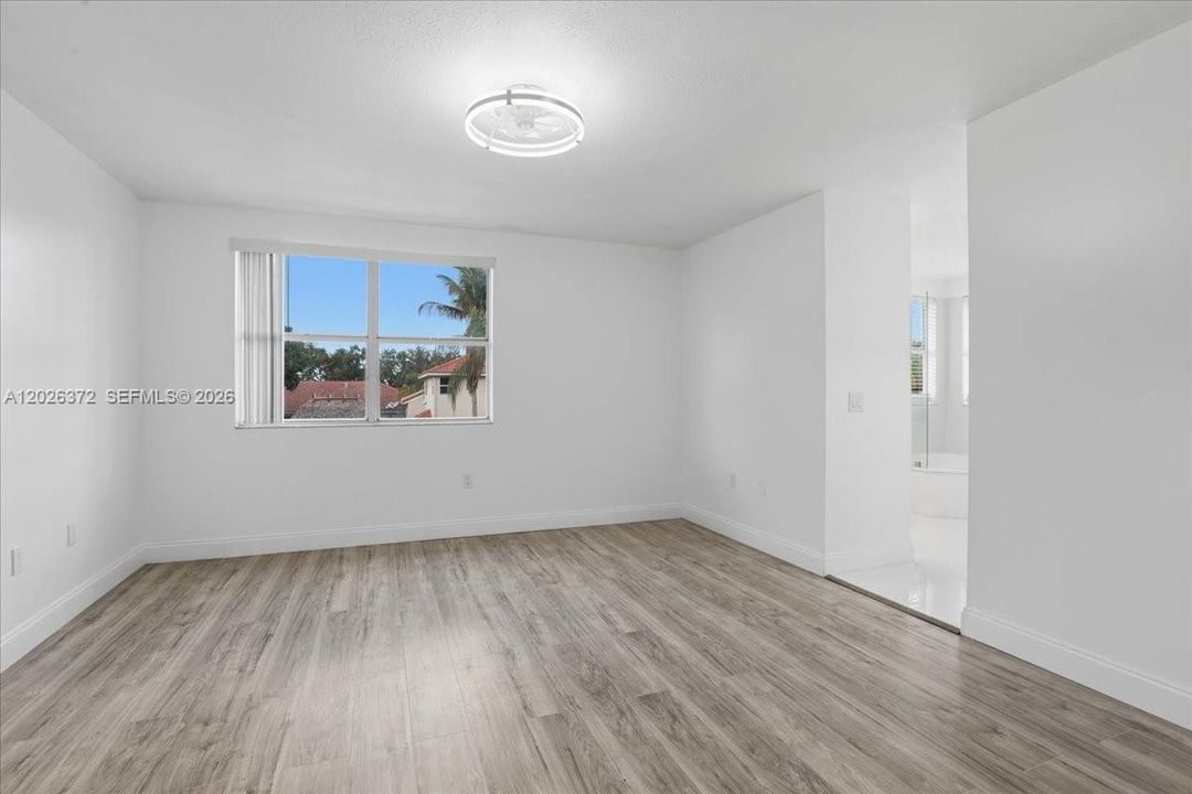 For Sale: $699,000 (4 beds, 2 baths, 1847 Square Feet)
