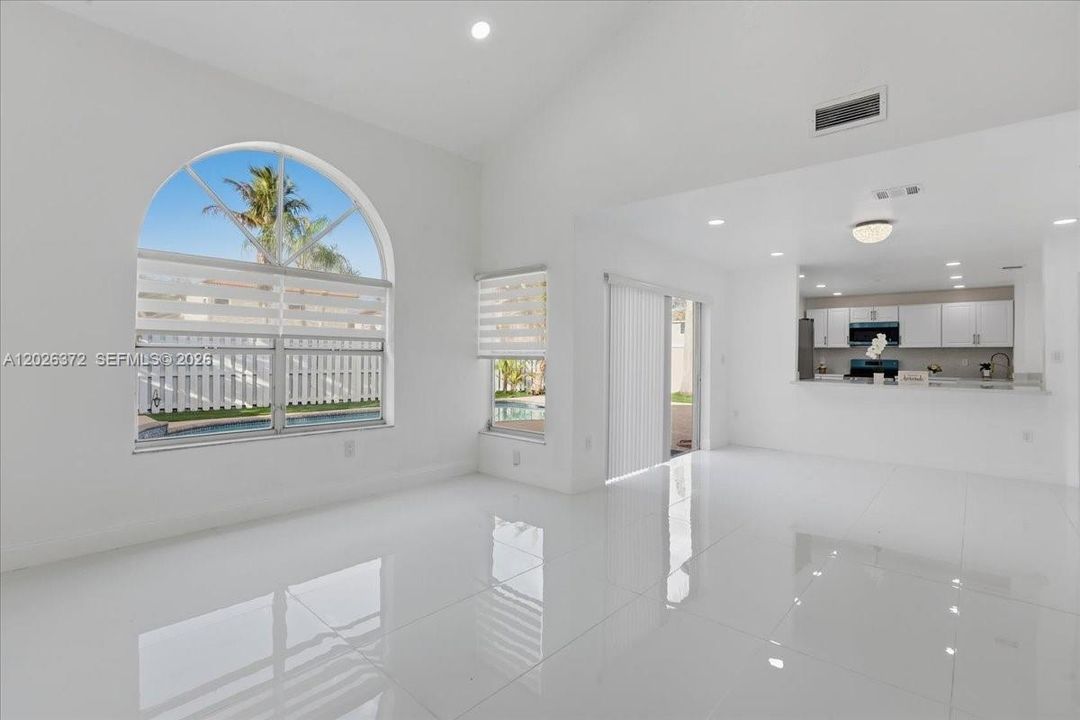 For Sale: $699,000 (4 beds, 2 baths, 1847 Square Feet)