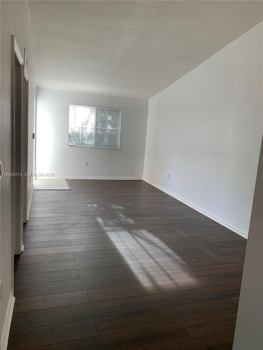 For Rent: $1,750 (2 beds, 2 baths, 815 Square Feet)