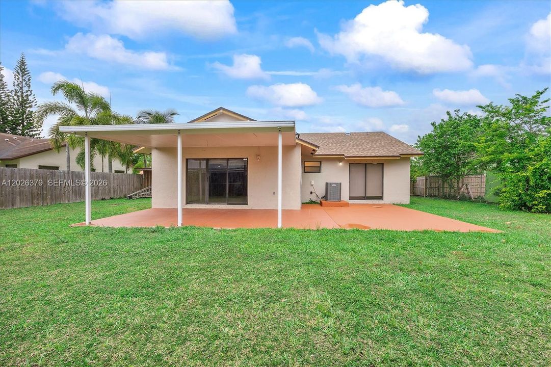 For Sale: $496,000 (3 beds, 2 baths, 1483 Square Feet)