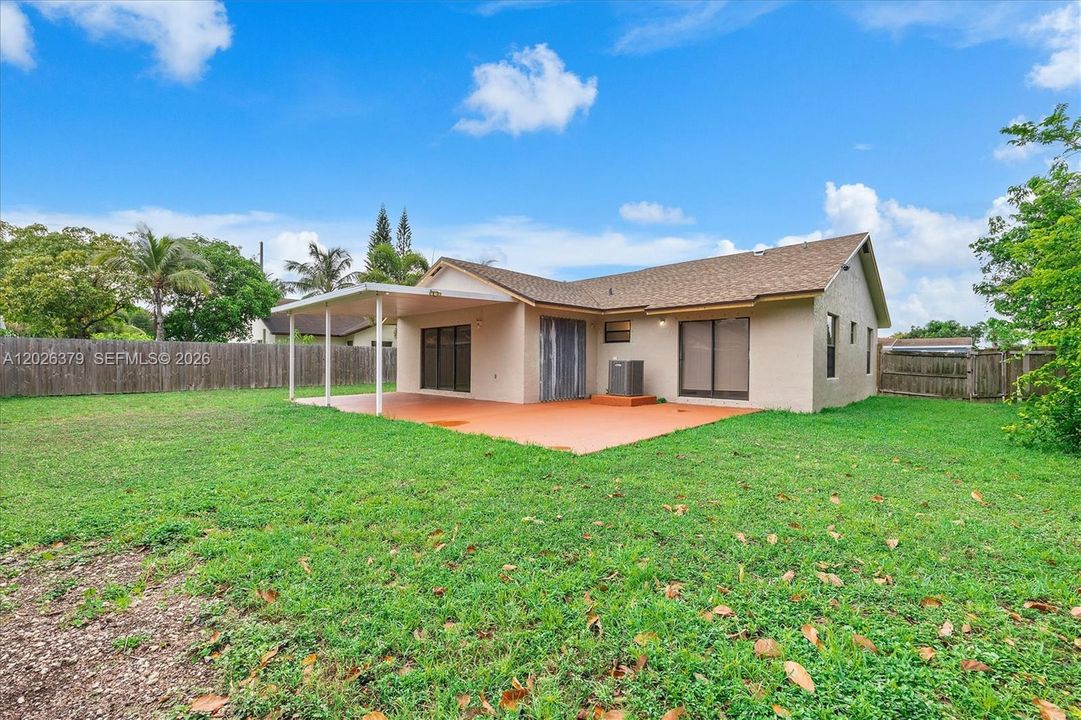 For Sale: $496,000 (3 beds, 2 baths, 1483 Square Feet)