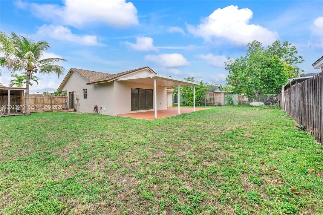 For Sale: $496,000 (3 beds, 2 baths, 1483 Square Feet)