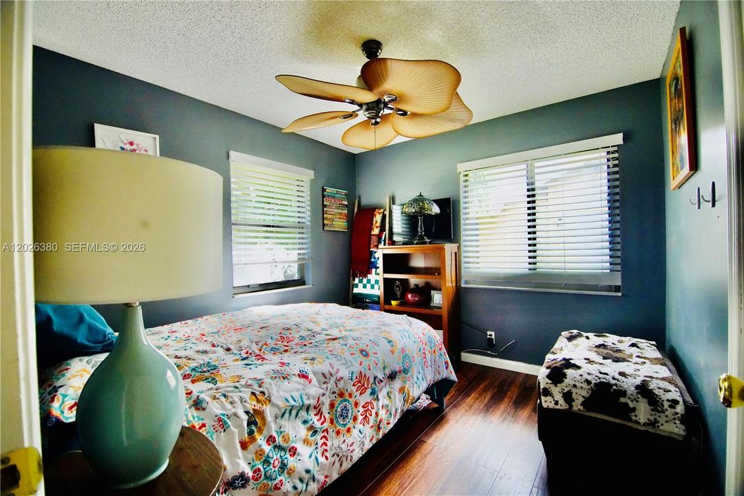 For Sale: $700,000 (3 beds, 2 baths, 2118 Square Feet)