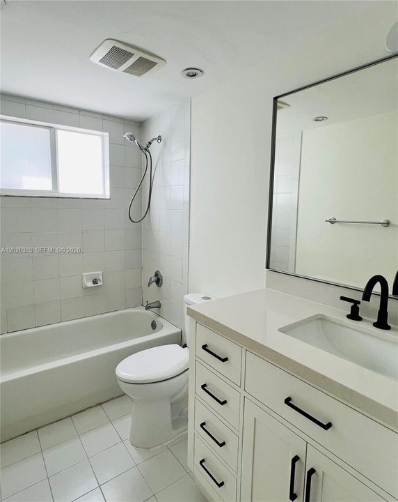 For Rent: $2,300 (1 beds, 1 baths, 603 Square Feet)