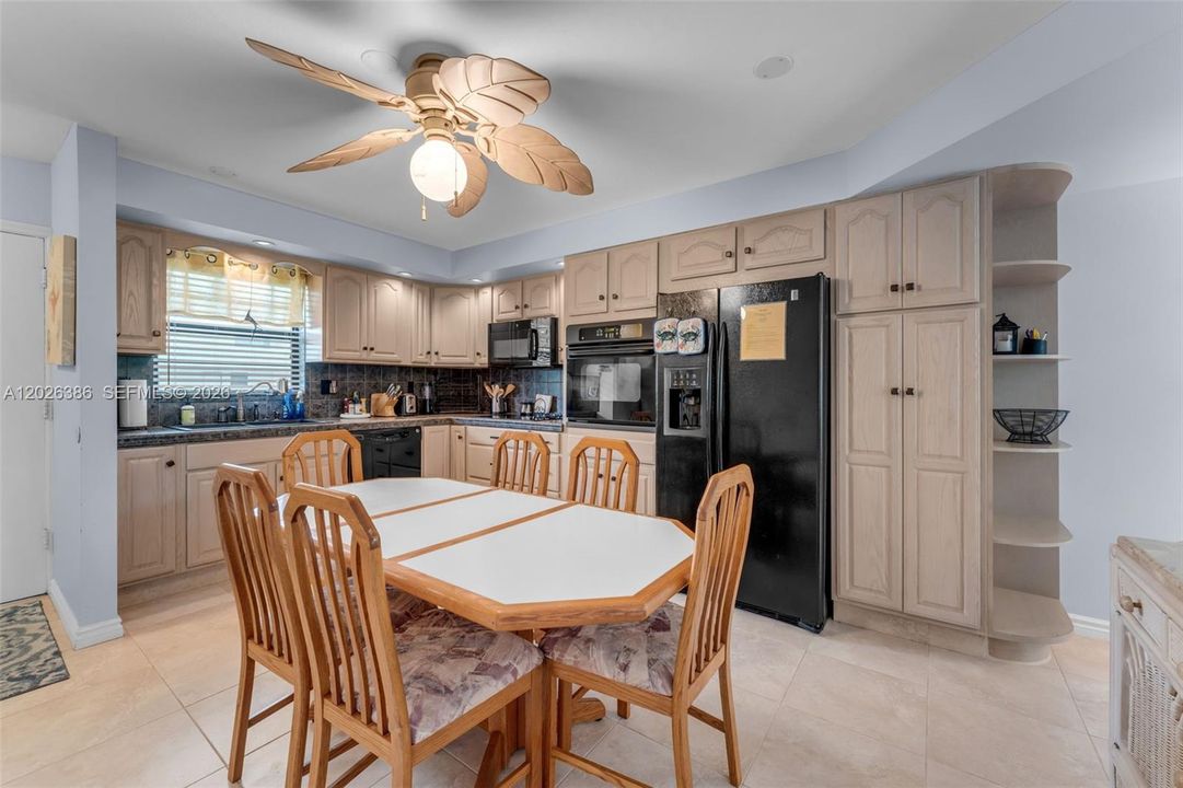 BEAUTIFULLY UPDATED OPEN CONCEPT KITCHEN