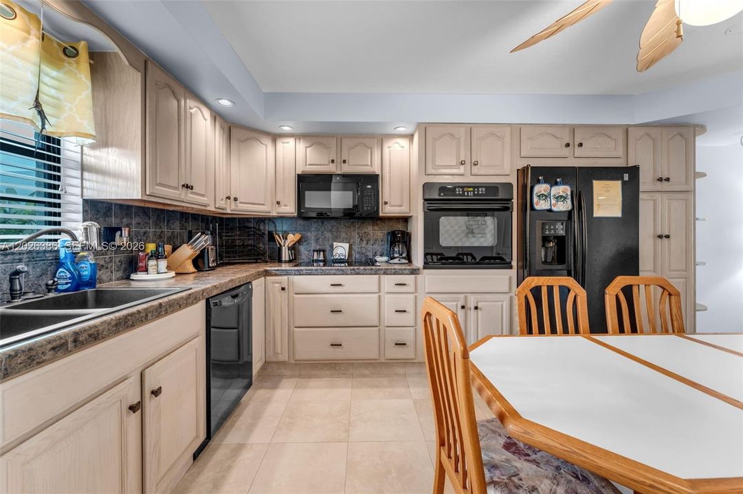 BEAUTIFULLY UPDATED OPEN CONCEPT KITCHEN