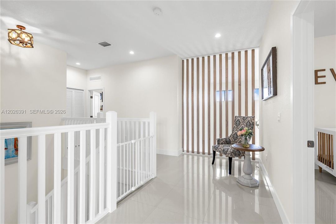For Sale: $1,195,000 (5 beds, 4 baths, 2806 Square Feet)