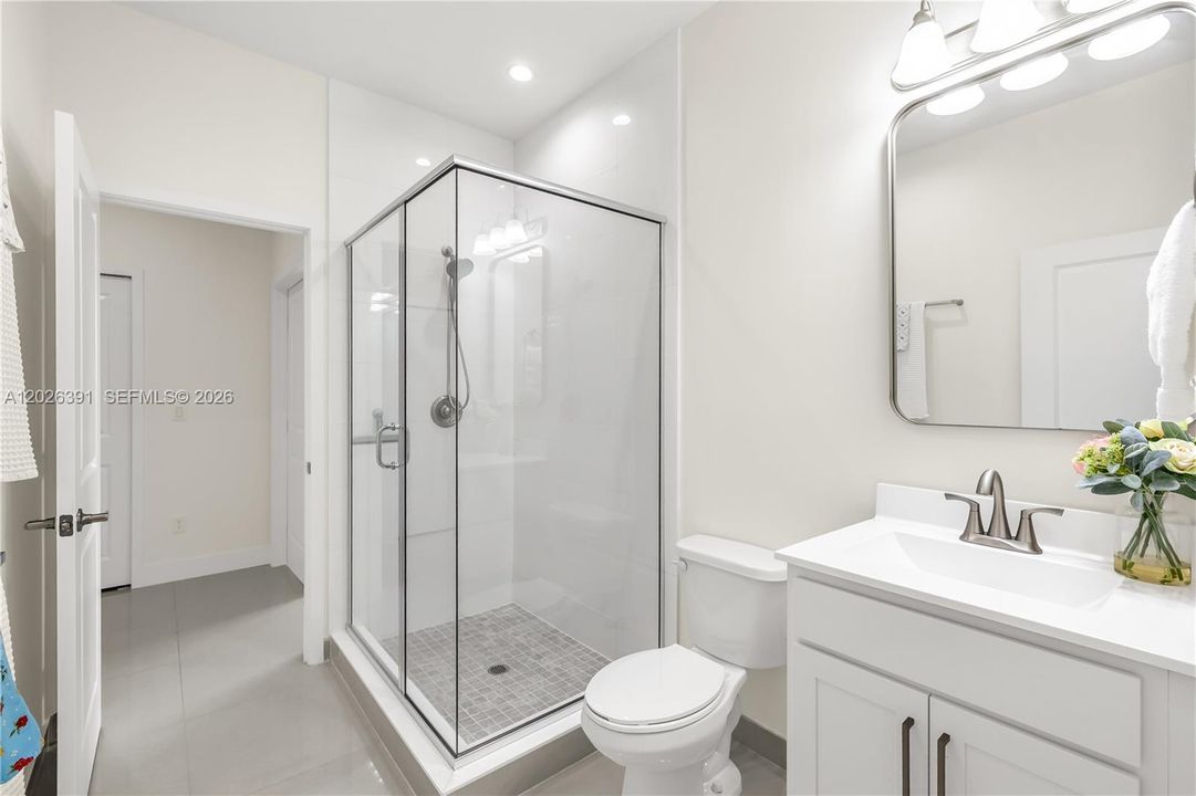For Sale: $1,195,000 (5 beds, 4 baths, 2806 Square Feet)