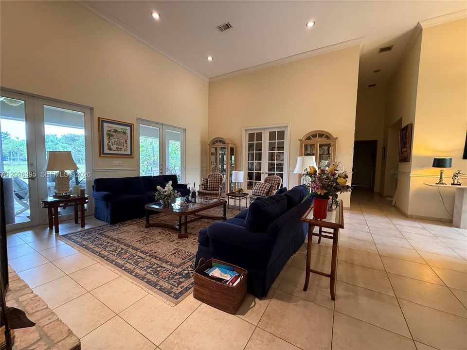 For Sale: $2,950,000 (4 beds, 4 baths, 4736 Square Feet)