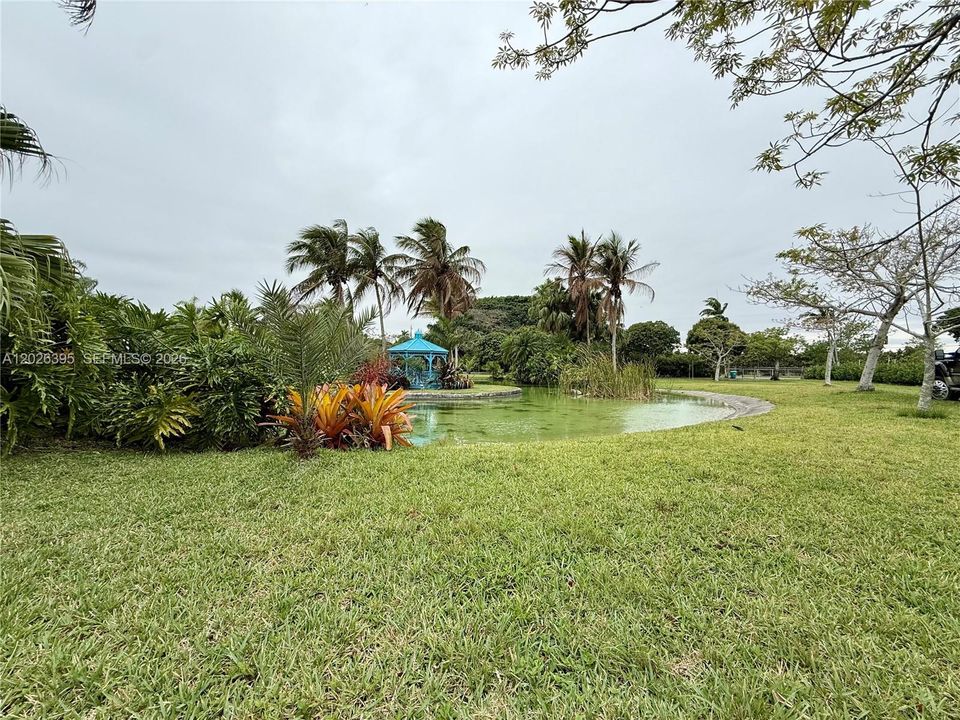 For Sale: $2,950,000 (4 beds, 4 baths, 4736 Square Feet)