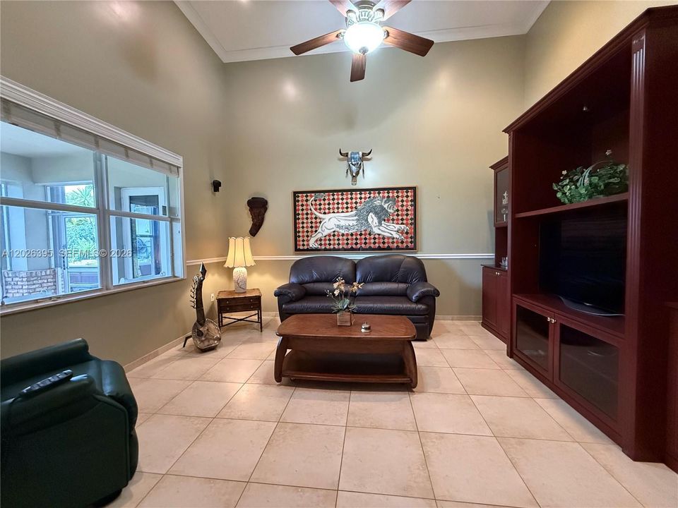 For Sale: $2,950,000 (4 beds, 4 baths, 4736 Square Feet)