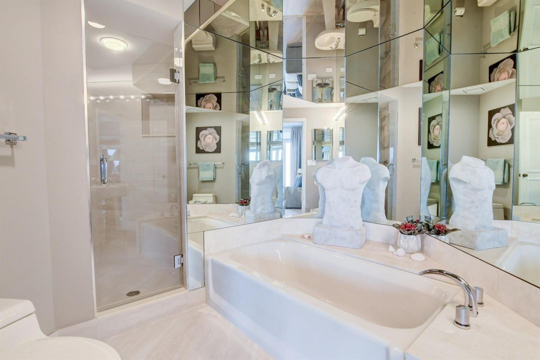 3rd Bedroom Walk-In Shower