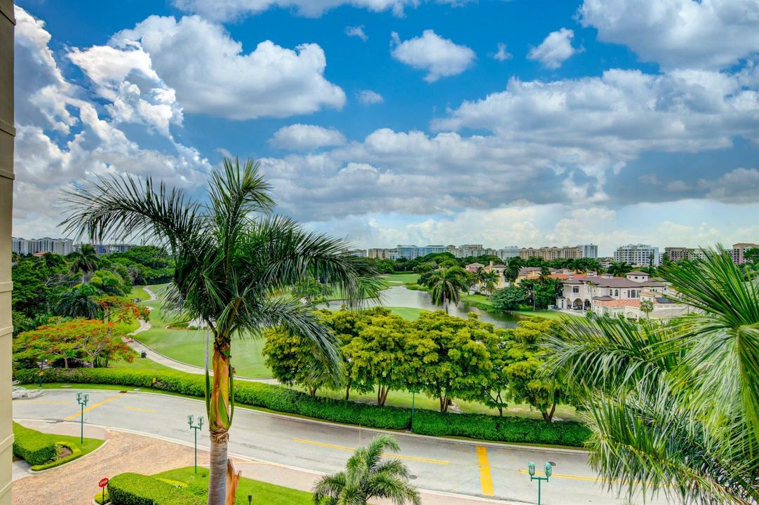 Golf Course & Lake Views!