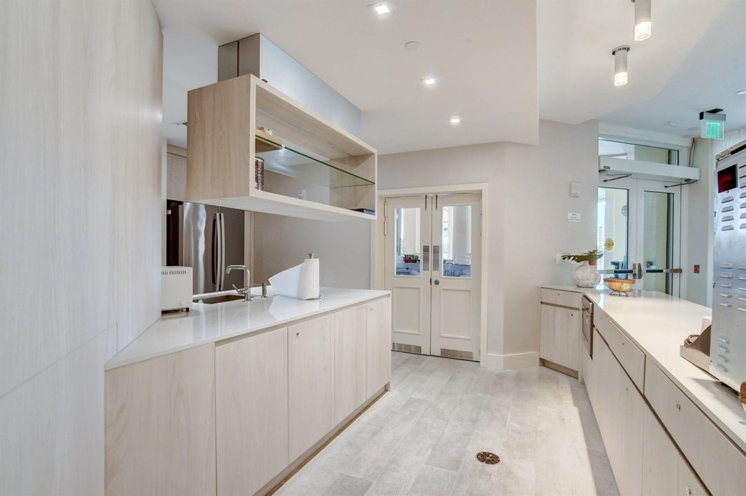 Resident Lounge Kitchen